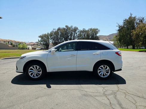 Used 2017 Acura RDX FWD image 5