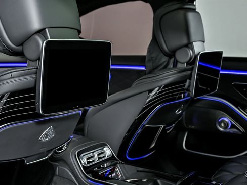 Used 2022 Mercedes-Benz Maybach S 580 4MATIC image 26