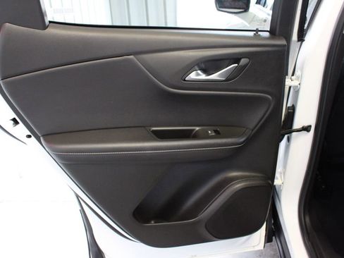 Used 2025 Chevrolet Blazer LT FWD image 43