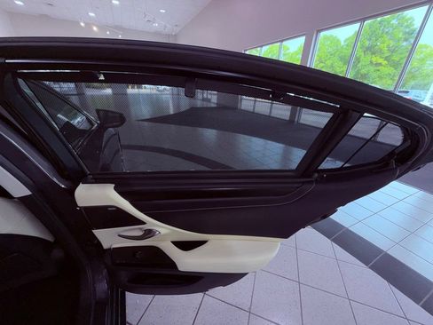 Certified 2022 Lexus ES 350 Ultra Luxury w/ Accessory Package 2 FWD image 20
