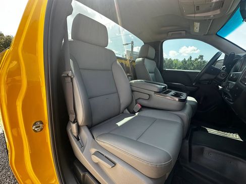 Used 2018 Chevrolet Silverado 1500 W/T RWD image 34