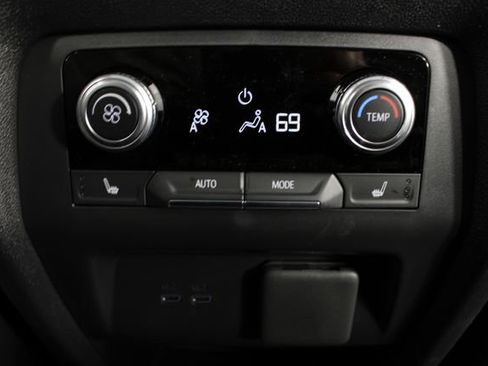 New 2026 GMC Acadia Denali Ultimate w/ LPO, All-Weather Package AWD/4WD image 22
