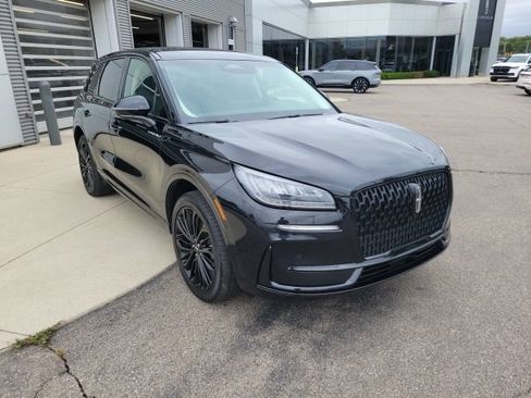 Used 2023 Lincoln Corsair AWD w/ Equipment Group 101A image 11