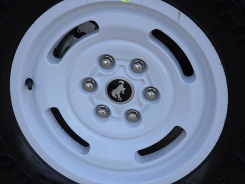 New 2026 Ford Bronco Heritage Edition AWD/4WD image 11