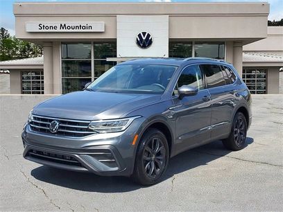 Certified 2024 Volkswagen Tiguan SE