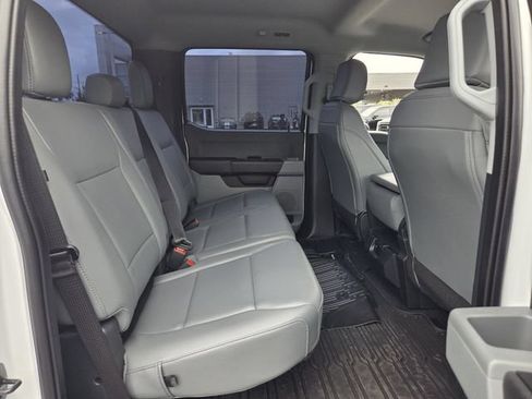 Certified 2025 Ford F350 XL w/ 360-Degree Camera Package AWD/4WD image 18