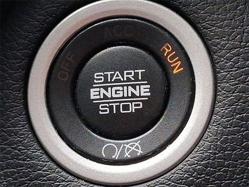 Used 2022 RAM 2500 Big Horn w/ Level C Equiment Group image 23