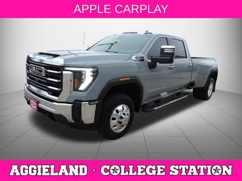 Used 2024 GMC Sierra 3500 SLT w/ SLT Premium Package image 8