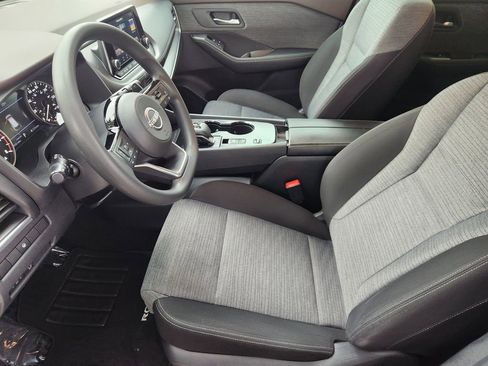 Used 2023 Nissan Rogue SV FWD image 13