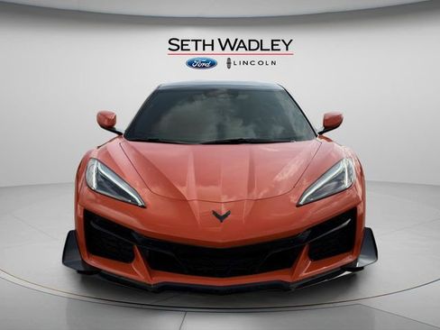 Used 2025 Chevrolet Corvette Z06 w/ Z07 Performance Package image 2