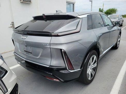 Certified 2024 Cadillac Lyriq Tech RWD image 5