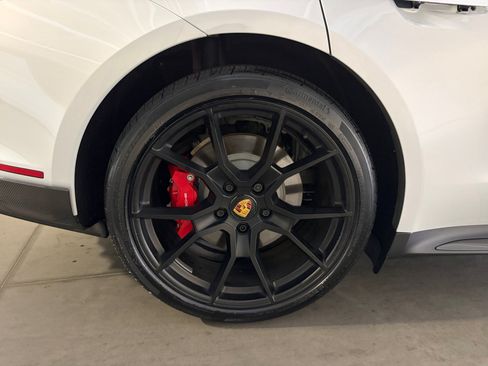Certified 2023 Porsche Taycan GTS AWD/4WD image 21