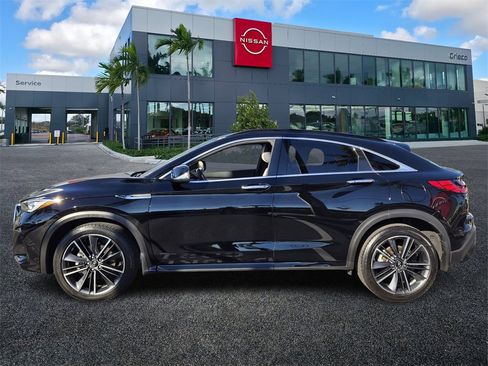 Used 2025 INFINITI QX55 Luxe w/ Cargo Package image 3