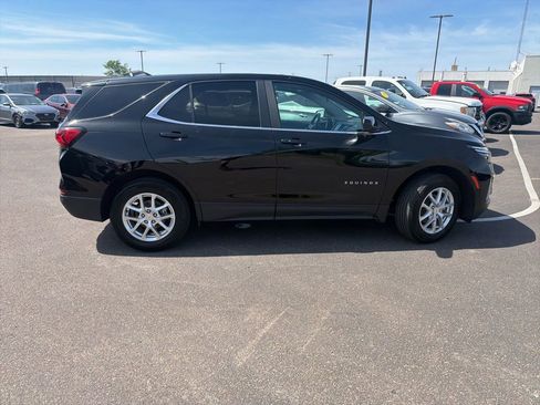 Used 2022 Chevrolet Equinox LT FWD image 8