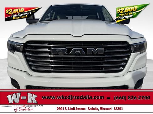 New 2026 RAM 1500 Laramie AWD/4WD image 9