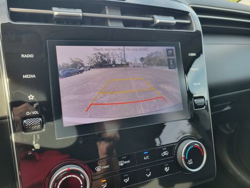 Used 2022 Hyundai Tucson SEL image 20