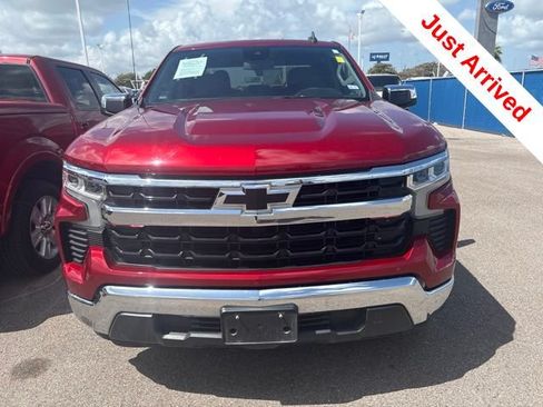 Used 2024 Chevrolet Silverado 1500 LT w/ LPO, Dark Essentials Package RWD image 5