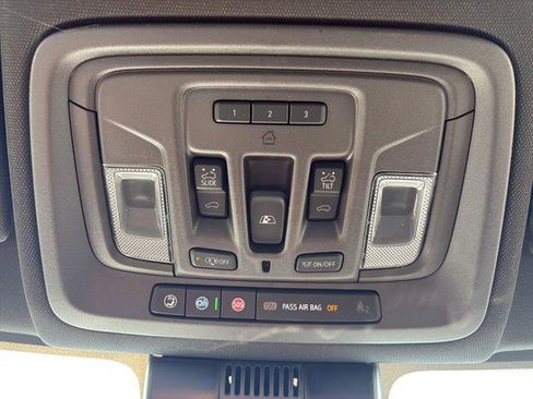 New 2026 Chevrolet Silverado 1500 LTZ w/ LTZ Premium Package AWD/4WD image 27