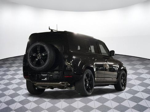 New 2026 Land Rover Defender 110 X-Dynamic SE AWD/4WD image 8