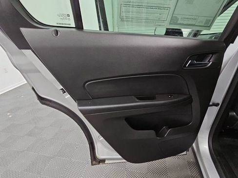 Used 2015 Chevrolet Equinox LS FWD image 26
