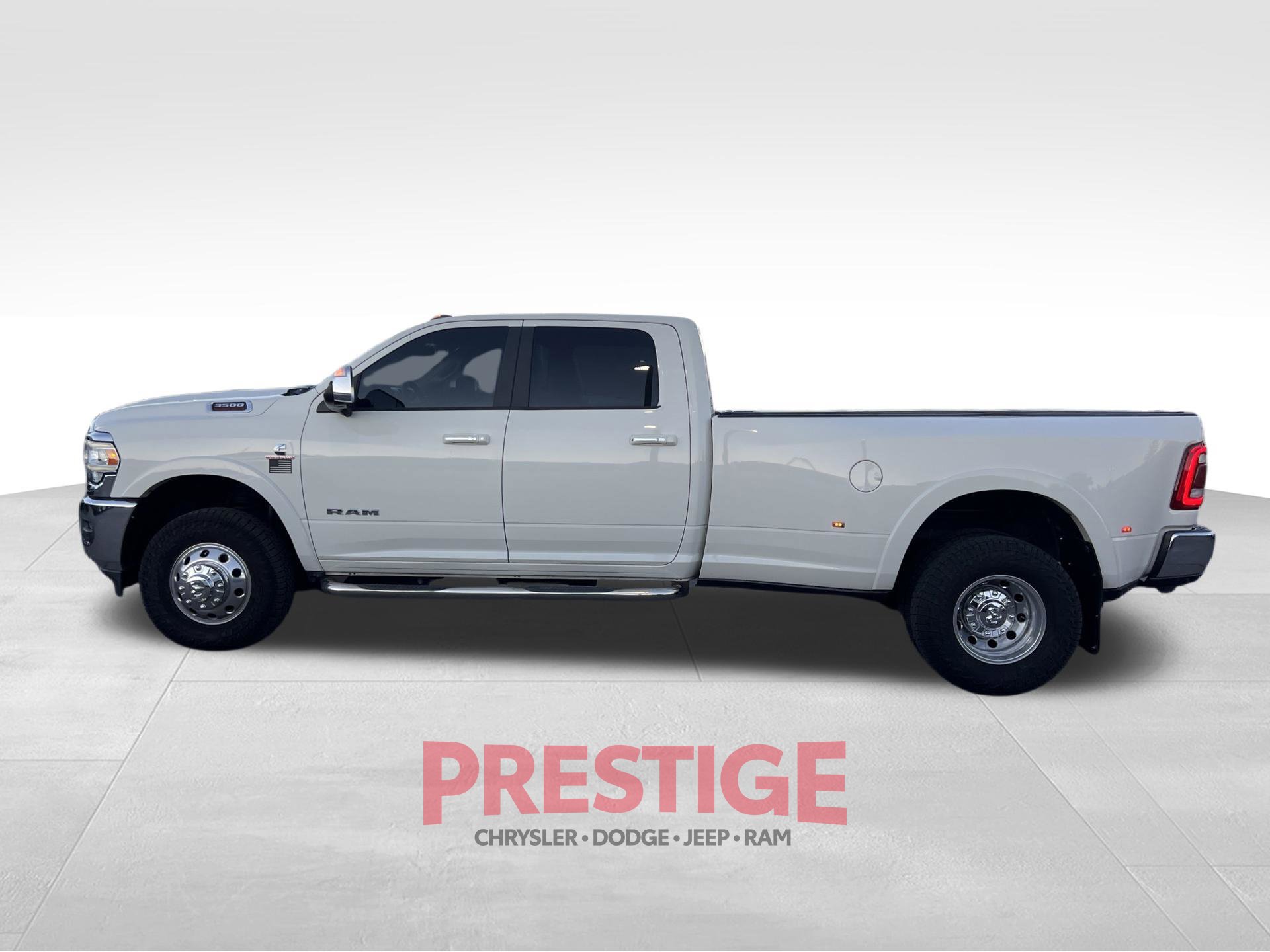 Used 2019 RAM 3500 Laramie AWD/4WD image 13
