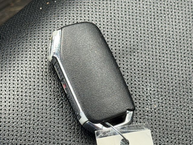 Used 2023 Kia Sportage EX FWD image 28
