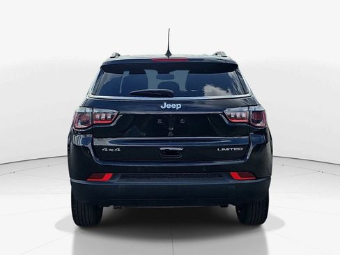 Used 2025 Jeep Compass Limited AWD/4WD image 7