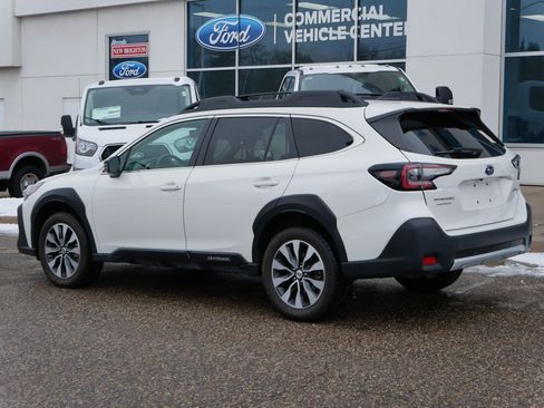 Used 2023 Subaru Outback Limited AWD/4WD image 27