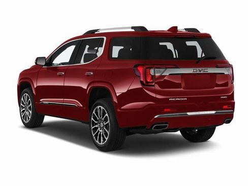 Used 2025 GMC Acadia Denali w/ Super Cruise Package image 2