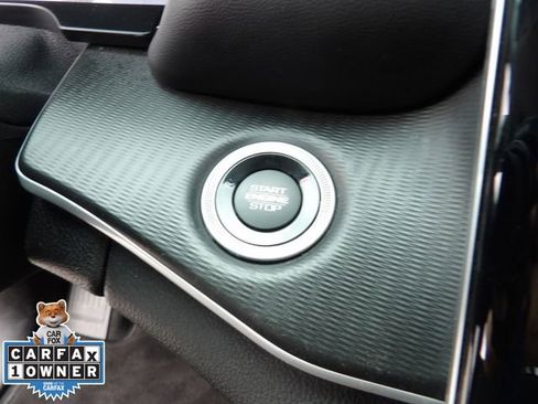 Used 2023 Jeep Grand Cherokee Laredo AWD/4WD image 19