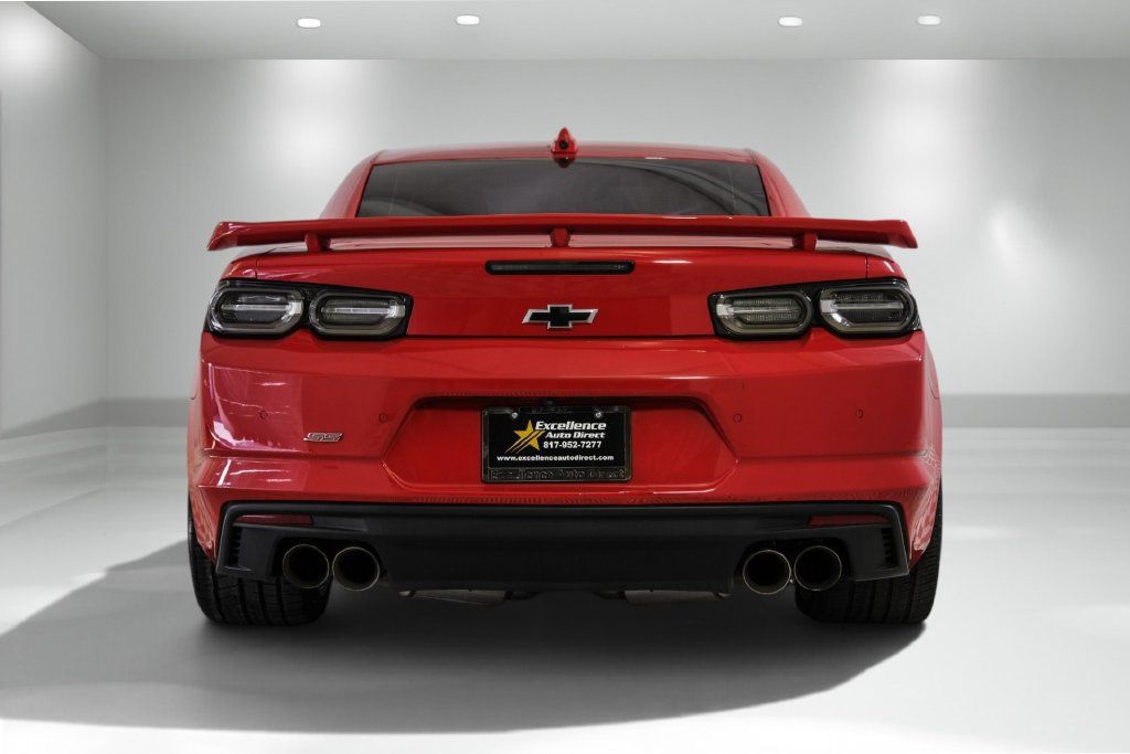 Used 2023 Chevrolet Camaro SS RWD image 8