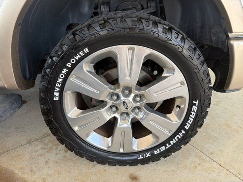 Used 2011 Ford F150 Lariat w/ Lariat Chrome Pkg RWD image 27