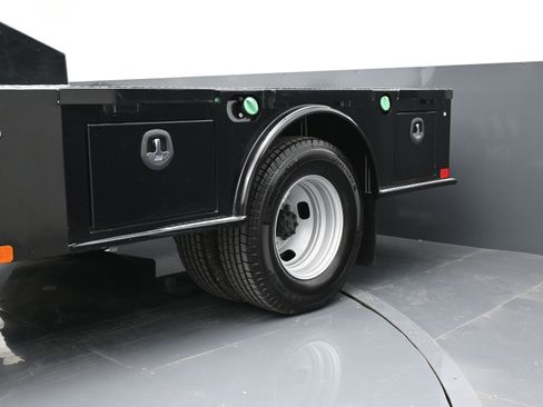 Used 2023 Ford F350 XL image 42