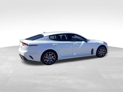 Certified 2022 Kia Stinger GT-Line AWD/4WD image 8
