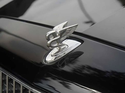 Used 2017 Bentley Mulsanne RWD image 24