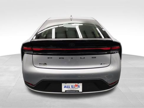 Used 2024 Toyota Prius Limited image 7