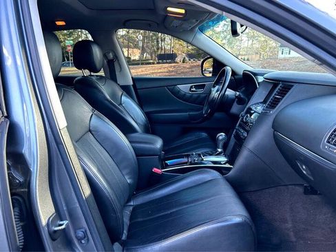 Used 2016 INFINITI QX70 RWD 4dr image 22