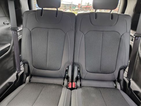 Certified 2025 Jeep Grand Cherokee L Laredo image 25