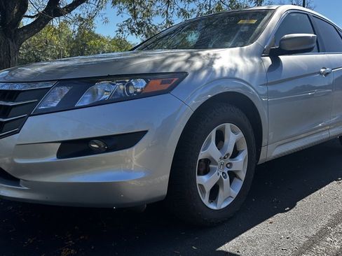 Used 2010 Honda Crosstour EX-L image 2