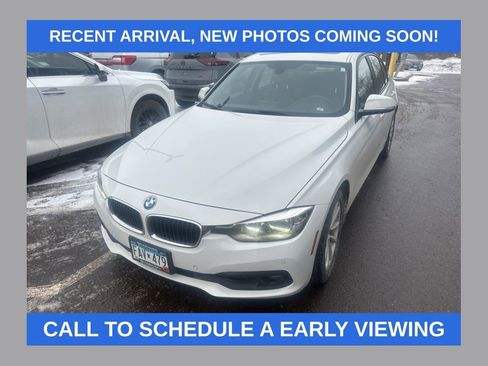 Used 2017 BMW 320i xDrive Sedan image 1