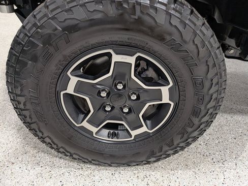 Used 2022 Jeep Gladiator Mojave w/ LED Lighting Group image 9