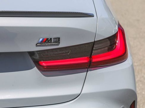 Used 2025 BMW M3 Competition w/ M Carbon Exterior Package AWD/4WD image 7
