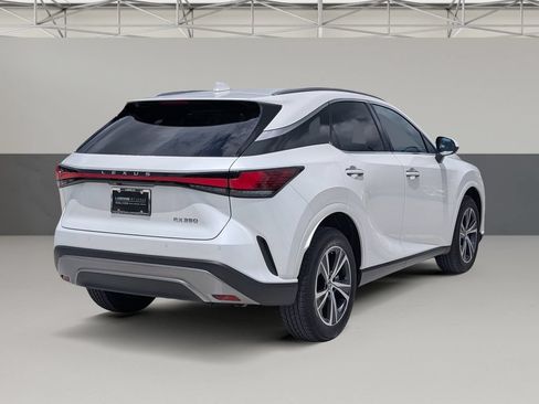 Used 2025 Lexus RX 350 Premium w/ Accessory Package (Z1) FWD image 11