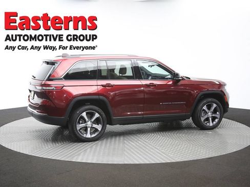 Used 2023 Jeep Grand Cherokee 4WD 4xe w/ Luxury Tech Group II image 45