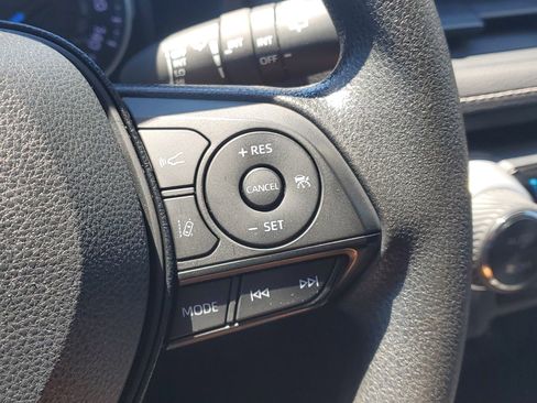 Certified 2020 Toyota RAV4 XLE AWD/4WD image 23