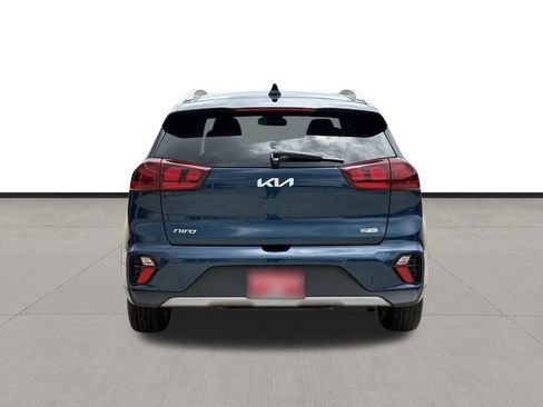 Certified 2022 Kia Niro LXS FWD image 6