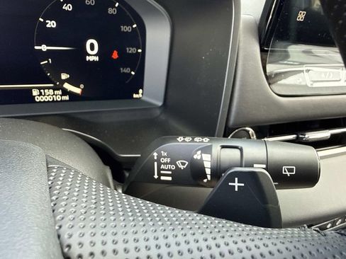New 2026 Mitsubishi Outlander SEL FWD image 39