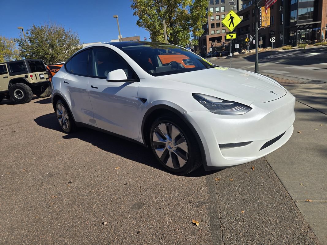 Used 2023 Tesla Model Y Long Range AWD/4WD image 14