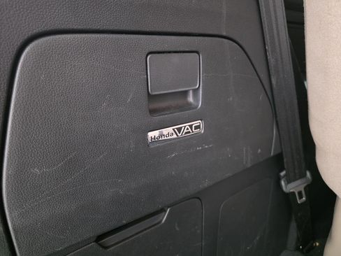 Used 2018 Honda Odyssey Touring image 39