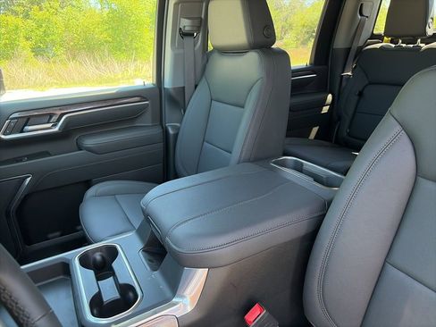 New 2026 Chevrolet Silverado 2500 LTZ w/ LTZ Plus Package AWD/4WD image 29